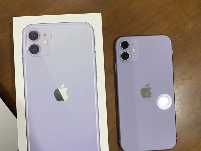 iPhone 11