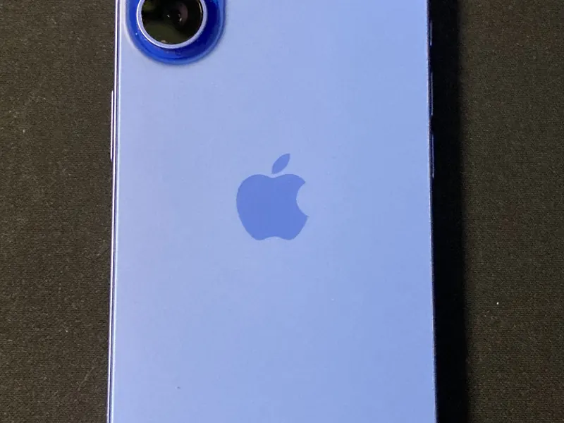 iPhone 16